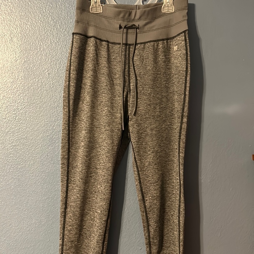 NWT Hurley leggings ❤️